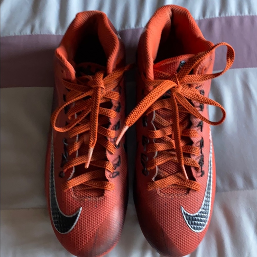 Nike Alpha Pro 2 Football cleats in Orange & Black